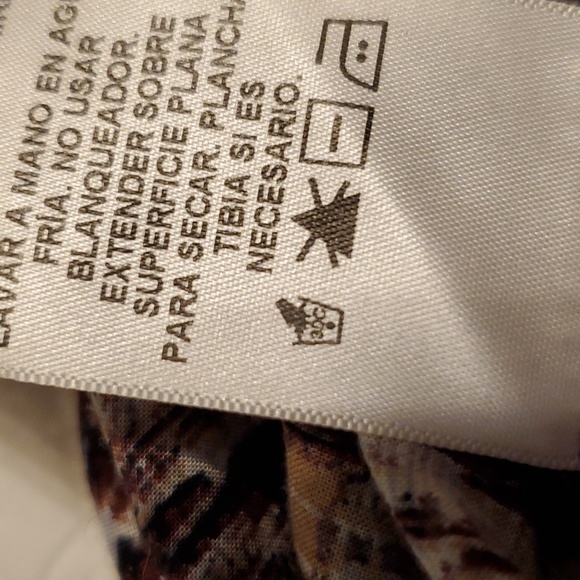 🍒Velvet By Graham&Spencer Viscose Blouse - Picture 9 of 12